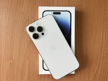 Apple iPhone: IPhone 14 Pro, Б/у, 256 ГБ, White Titanium, Зарядное устройство, Защитное стекло, Чехол, 85 %