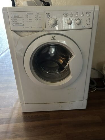 Стиральная машина Indesit, 5 кг, Автомат, Без сушки, Нет кредита