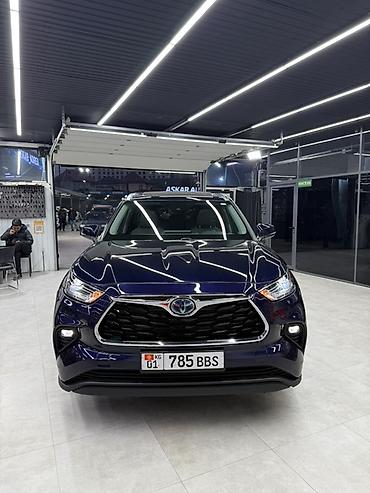 бампер цефиро: Toyota Highlander: 2021 г., 2.5 л, Автомат, Гибрид, Кроссовер — 2