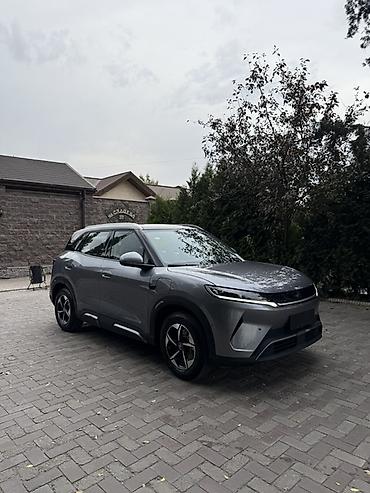 aion y plus: BYD Yuan Up: 2025 г., 1.6 л, Автомат, Электромобиль, Кроссовер — 3