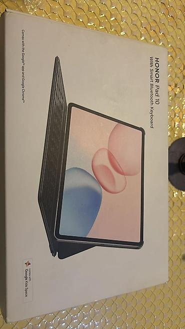 planşet ikinci əl: HONOR Pad 10 – Smart Bluetooth Keyboard ilə Xüsusiyyətlər: - Model — 1