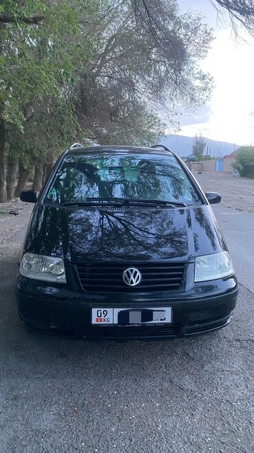 Volkswagen: Volkswagen Sharan: 2003 г., 2 л, Механика, Бензин, Минивэн