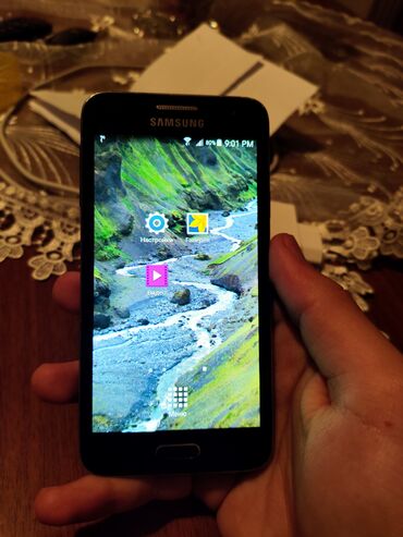 Samsung: Samsung Galaxy A3, 16 GB, rəng - Qara, İki sim kartlı — 4