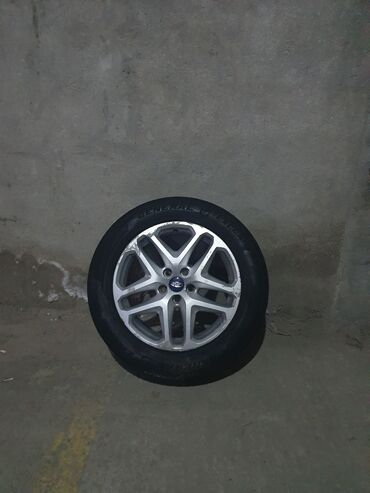 teker satsi: İşlənmiş Disk təkər Ford 235 / 55 / R 17, 5 Boltlu