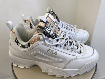 платье для свадьбы на пляже: Эркектердин кроссовкасы, 42.5, Fila, Жаңы, түсү - Ак, Өзү алып кетүү