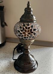 masa örtüyü: Turkiye istehsali Osmanlı üslubunda mozaik masaüstü lampa. Yenidir