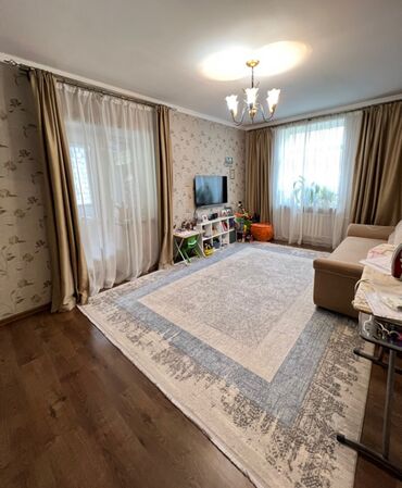 токмок сдается квартира: 2 комнаты, 46 м², Сталинка, 3 этаж, Косметический ремонт