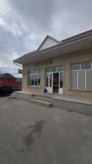 vitrin: Aptek və market üçün hazır ticarət sahəsi və avadanlıq - Fasadda — 1