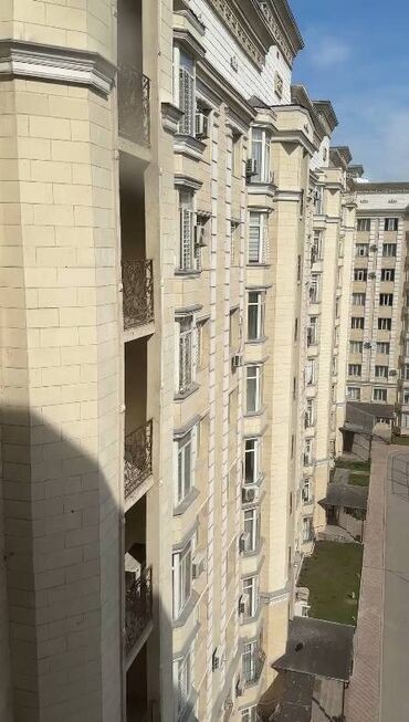 с квартирантами с магазином готовый бизнес квартирный комнат действующим: 3 комнаты, 114 м², Элитка, 9 этаж, Евроремонт
