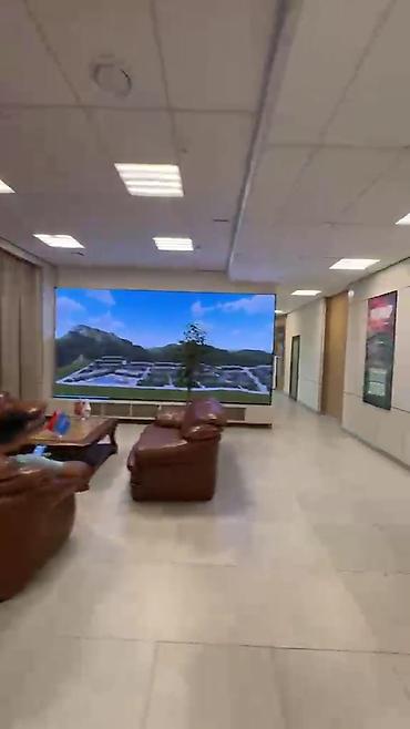 Сдаю The entire office: Сдаю Банковское отделение, Авиакасса, 320 м², В жилом комплексе, С ремонтом, С отдельным сан узлом, 1 линия, С отдельным входом