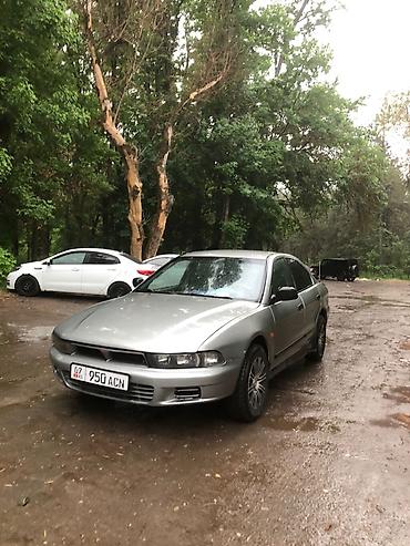 митсубиси спаке стар: Mitsubishi Galant: 1998 г., 2 л, Механика, Бензин, Седан — 4