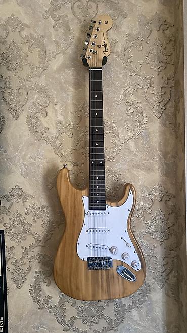 səs yazan proqram: Elektron gitara, Fender, 6 sim, İşlənmiş, Ünvandan götürmə — 1