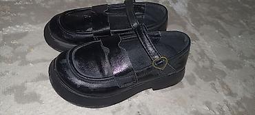 Туфли: Тууфли для девочек 33 размер, купили весной пару раз одели осенью — 2