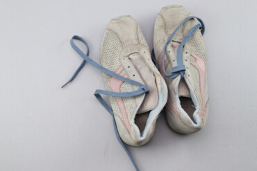 Жіночі кросівки на шнурівці, р. 38Довжина устілки: 24,5 смСтан