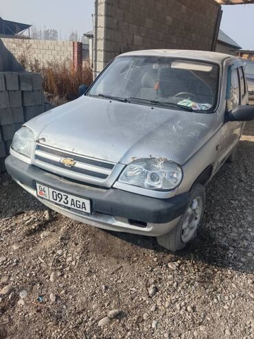 машину в рассрочку в бишкеке: Chevrolet Niva: 2004 г., 1.7 л, Механика, Бензин, Кроссовер