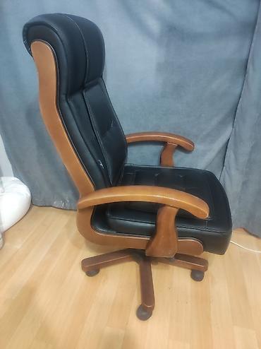 Офисные кресла: Руководительское кресло премиум-класса "Директория Донателло DB-730" — 5