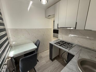 бишкекте квартира: 1 комната, 27 м², Хрущевка, 1 этаж, Евроремонт