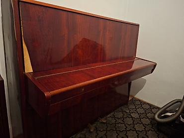 мини пианино: Pianino "Lastoçka". 230 Azn. Ünvandan özünüz götürürsünüz. Ünvan — 3