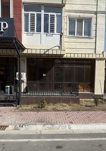 аренда кафе столовая: Продается или сдается коммерческое помещение 100 м2 на первом этаже — 4