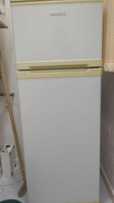 холодильник продам: Б/у 2 двери Beko Холодильник Продажа, цвет - Белый