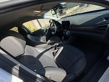 zero x neo: Hyundai Ioniq: 2019 г., 1.6 л, Автомат, Гибрид, Хэтчбэк — 7