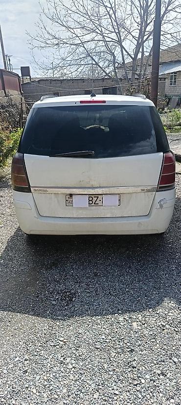 Opel: Opel Zafira: 1.9 l | 2007 il 334000 km Van/Minivan — 2