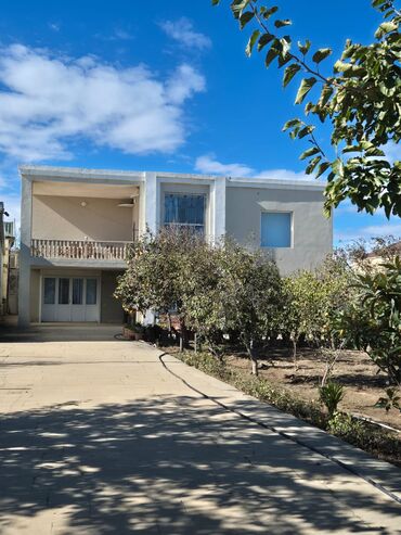 Həyət evləri və villaların satışı: Novxanıda, Görədil dəmir yolu stansiyasına piyada 10-15 dəqiqəlik — 3