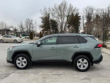 Toyota: Toyota RAV4: 2021 г., 2.5 л, Автомат, Бензин, Кроссовер — 7