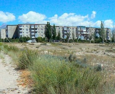 сдаю дом долгосрочно кызыл аскер: Квартира, Чолпон-Ата