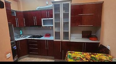 Təcili mətbəx mebeli satılır – Yasamal, AFA 4466. - Kompakt L-forma