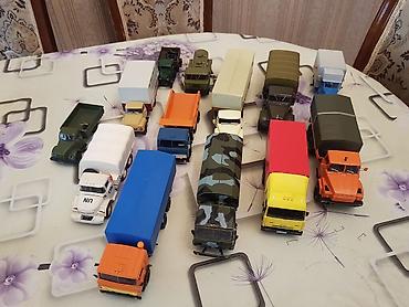 diorama: Kolleksiya üçün model yük maşınları dəsti - Miqyas: təxmini 1:43/1:50 — 3