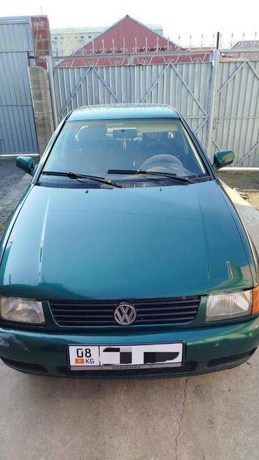 Volkswagen: Volkswagen Polo: 1998 г., 1.4 л, Механика, Бензин, Седан