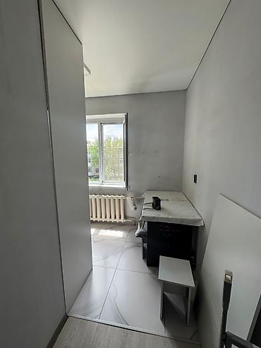 Продажа комнат: 35 м², С мебелью частично — 5