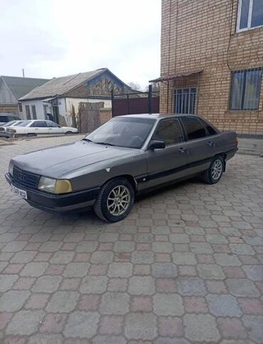 audi 100 с4: Audi 100: 1985 г., 2.2 л, Механика, Бензин, Седан