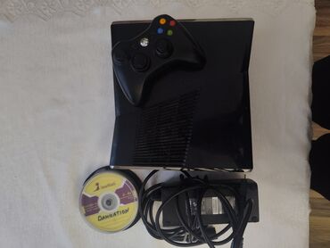 Xbox 360 & Xbox: Xbox 360 işledmirem deye satiram real alıcılara endrim olunacaq