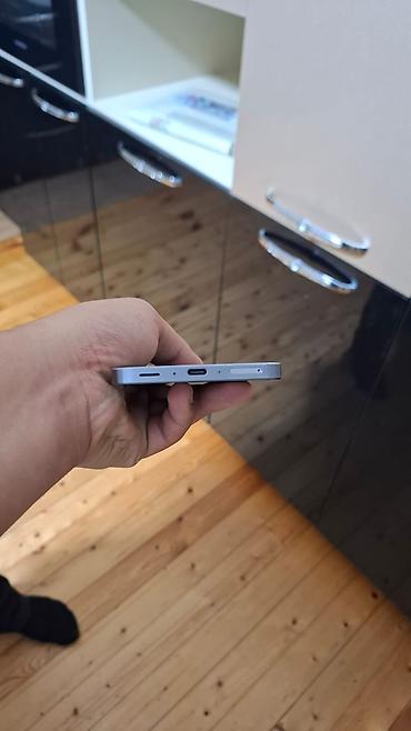 samsung ue32j4500: Samsung Galaxy A56, 128 GB, rəng - Boz, İki sim kartlı — 3