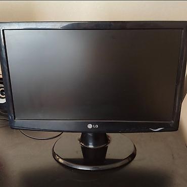 komputer manitorlari: LG Flatron W1943SE-PF monitor - Ekran ölçüsü: 18.5" (təxmini 47 sm — 1