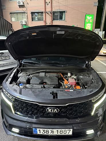 корейский опалобки: Kia Sorento: 2021 г., 1.6 л, Автомат, Гибрид, Кроссовер — 4