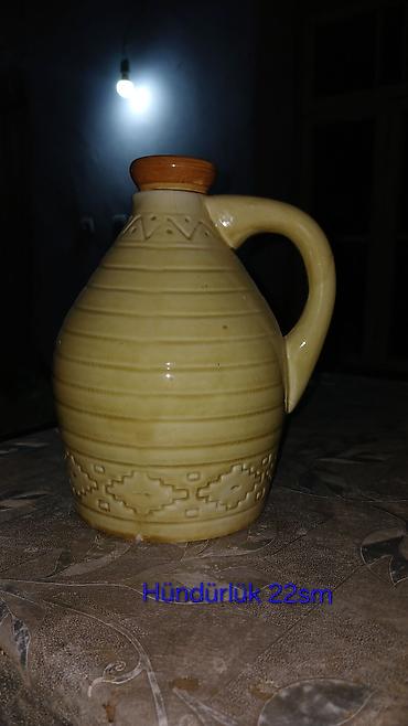 Qədmi saxsı su qabı 180 ildən çox yaşı var
Antik sayılır
