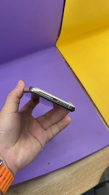 Apple iPhone: IPhone 11 Pro, Б/у, 256 ГБ, 93 % — 11