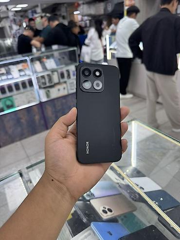 Honor X8c, Б/у, 128 ГБ, цвет - Черный, 1 SIM, 2 SIM