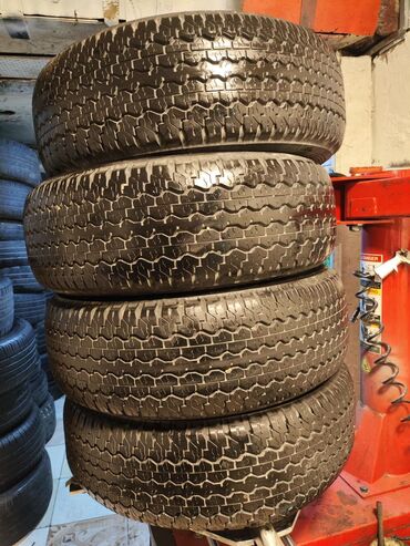 Təkərlər: İşlənmiş Şin Dunlop 265 / 70 / R 16