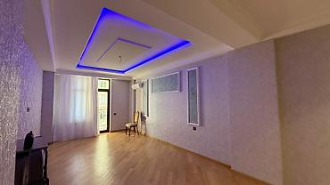 Mənzillər: 3 otaqlı, Yeni tikili, 217 kv. m — 6