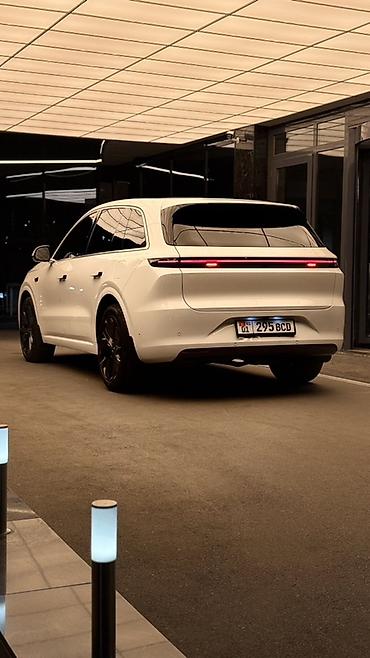 jeep compas: Lixiang L6: 2025 г., 1.5 л, Автомат, Гибрид, Кроссовер — 6