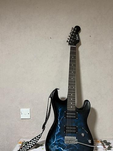 gitara qara: Hər ikisidə təzədir və az istifadə olunub. hobbi kimi alınıb.endirim — 4