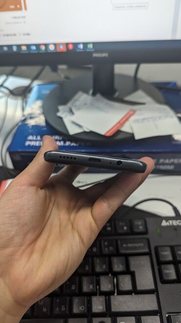 телефона: Xiaomi Poco M4 Pro 5G пользовалась мама SoC MediaTek MT6833P Dimensity