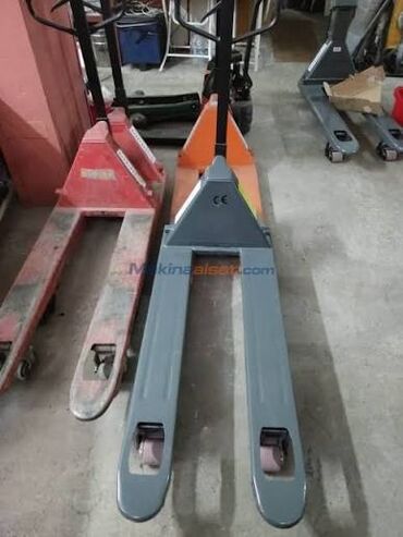 Boşqablar: Salam az islenmis transpaletler var isteyen olasa elaqe saxlasin. Teze