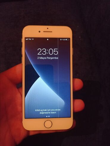 Apple iPhone: IPhone 7, 32 ГБ, Серебристый, Отпечаток пальца