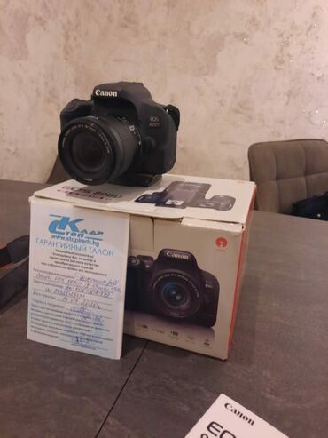 фотоаппараты ретро: Продаю Canon 800D 18-55 is stm. Состояние:отличное В