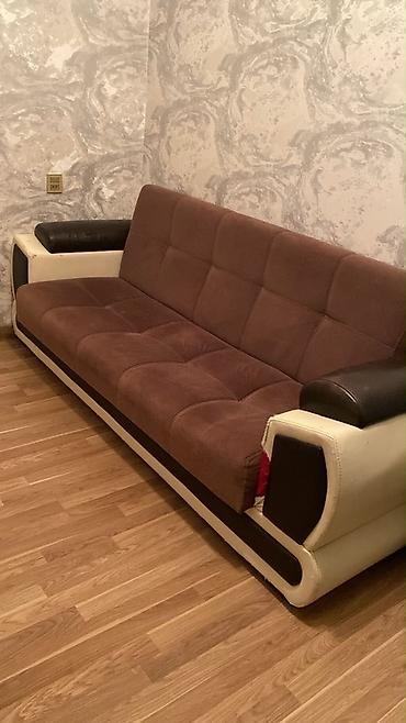 Qonaq otağı dəsti – divan və 2 kreslo - Rəng: qəhvəyi oturacaq və